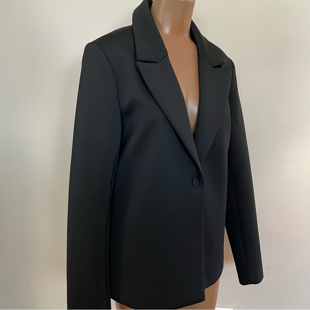 Good American Black Single-Button Blazer